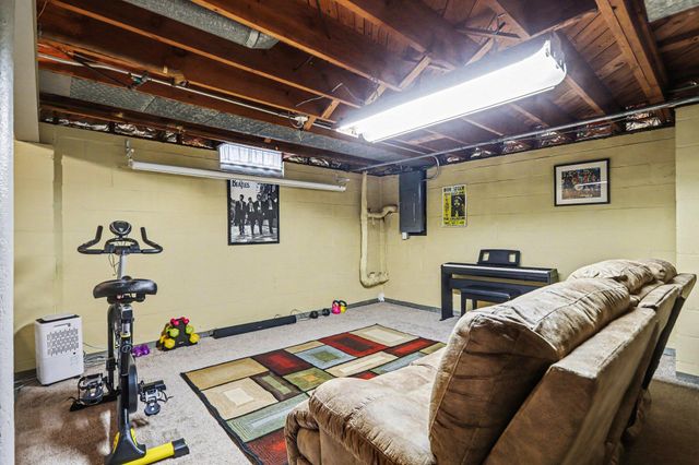 3118 Broadway Avenue, Kalamazoo City, MI 49008