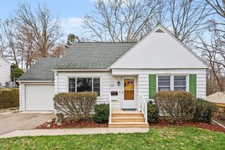 3118 Broadway Avenue, Kalamazoo City, MI 49008
