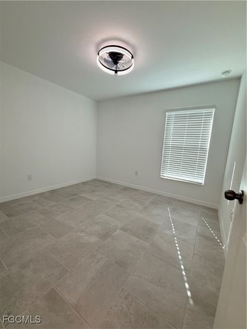 3844 Treasure Oak WAY, Fort Myers, FL 33905