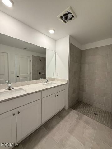 3844 Treasure Oak WAY, Fort Myers, FL 33905