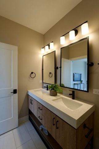 172 Pointe Drive 172, Northbrook, IL 60062