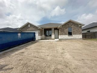 7714 Superman Dr, Corpus Christi, TX 78414