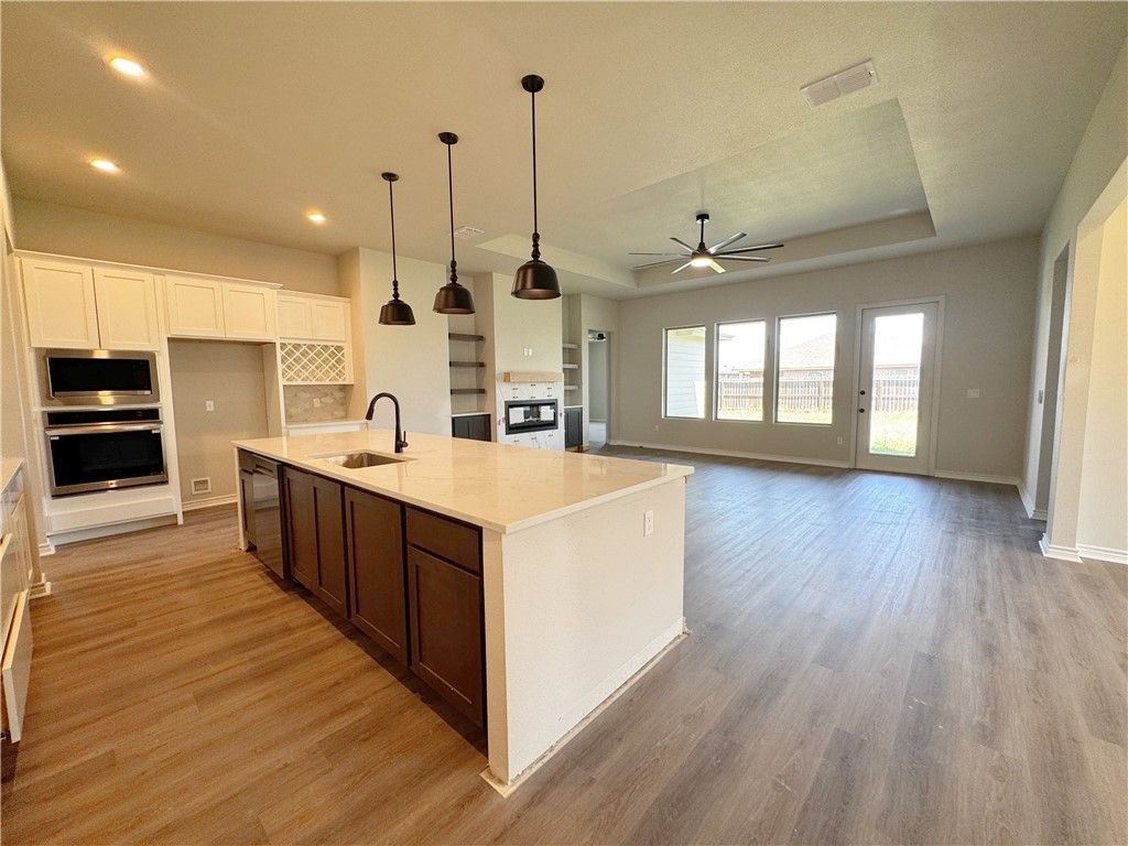 7714 Superman Dr, Corpus Christi, TX 78414 — photo 5