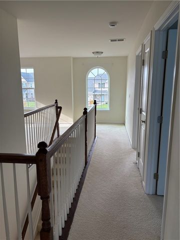 48 Willow Bridge, Penfield, NY 14526