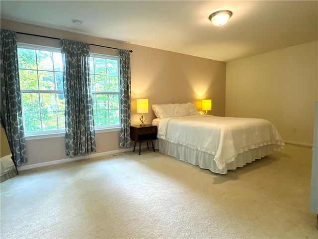 48 Willow Bridge, Penfield, NY 14526