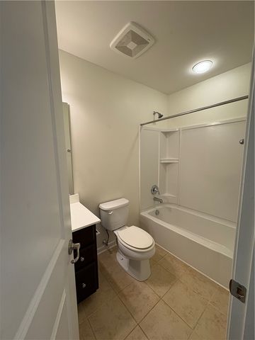 48 Willow Bridge, Penfield, NY 14526