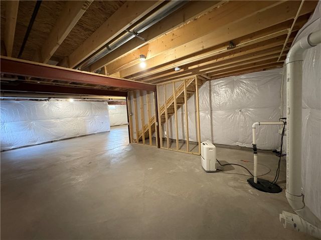 48 Willow Bridge, Penfield, NY 14526