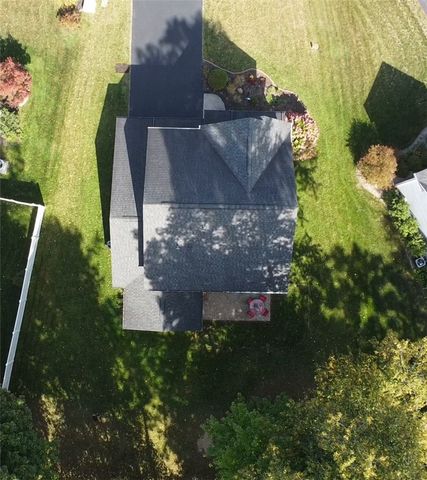 48 Willow Bridge, Penfield, NY 14526