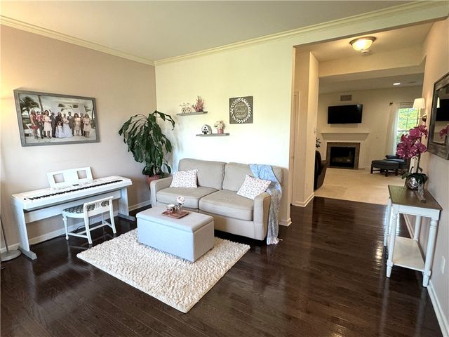 48 Willow Bridge, Penfield, NY 14526