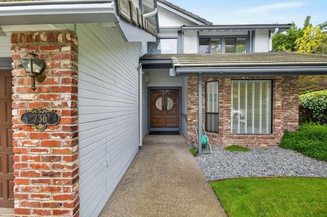 736 Shoreside Dr, Sacramento, CA 95831