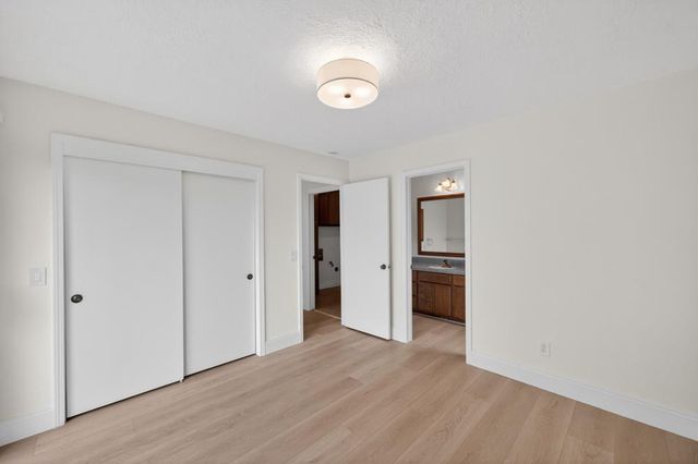 736 Shoreside Dr, Sacramento, CA 95831