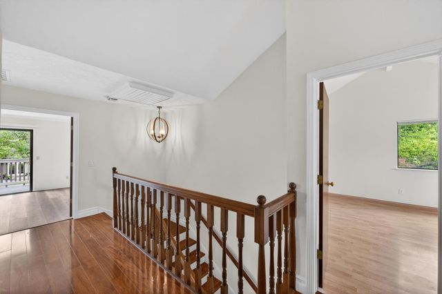 736 Shoreside Dr, Sacramento, CA 95831