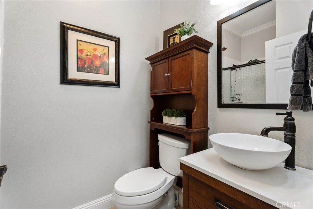 Image 15 of property listing at 6 Coffeeberry Court, Coto De Caza, CA 92679