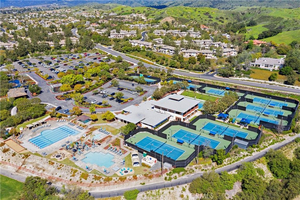 Image 45 of property listing at 6 Coffeeberry Court, Coto De Caza, CA 92679