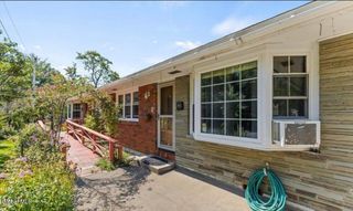 1911 Golf Avenue, Schenectady, NY 12308