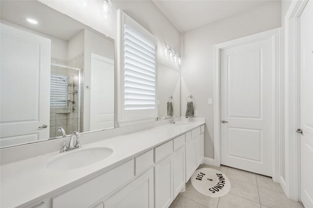 8301 Cotton Belt Lane, North Richland Hills, TX 76182