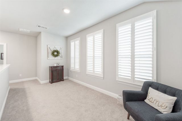 8301 Cotton Belt Lane, North Richland Hills, TX 76182