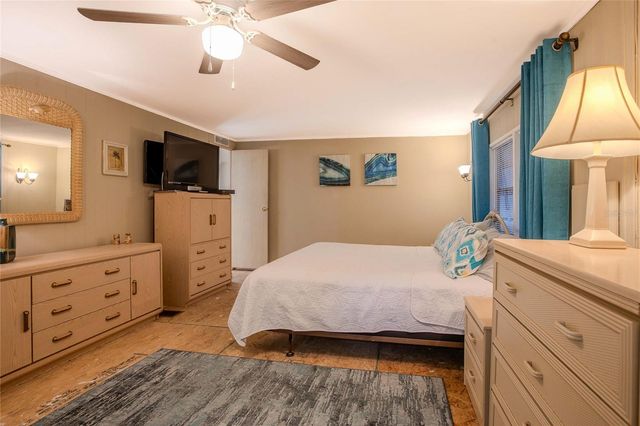 2720 GREBE LANE, Englewood, FL 34224