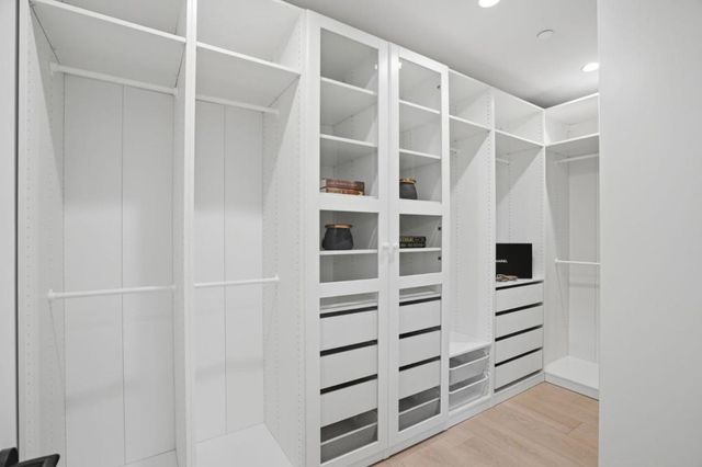 90 Crescent Drive, Palo Alto, CA 94301