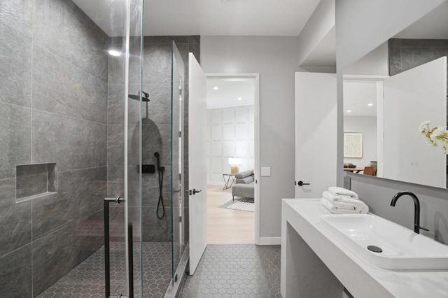 90 Crescent Drive, Palo Alto, CA 94301