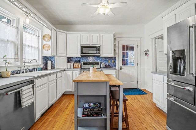 819 E Loomis Street, Ludington, MI 49431