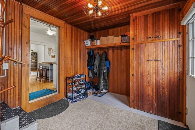 819 E Loomis Street, Ludington, MI 49431