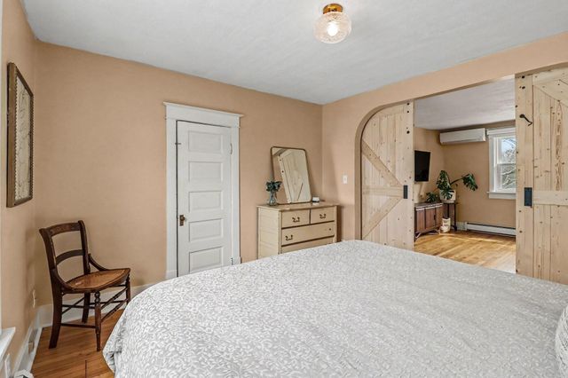 819 E Loomis Street, Ludington, MI 49431