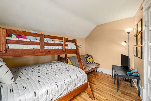 819 E Loomis Street, Ludington, MI 49431