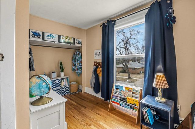 819 E Loomis Street, Ludington, MI 49431