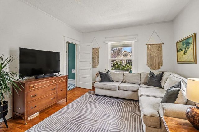 819 E Loomis Street, Ludington, MI 49431