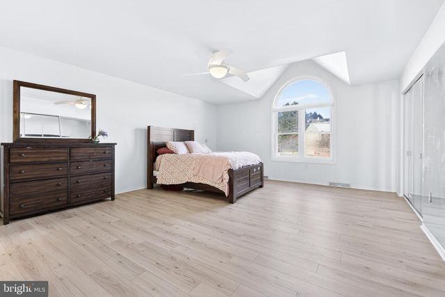 123 PINNACLE POINT DR, Lancaster, PA 17601