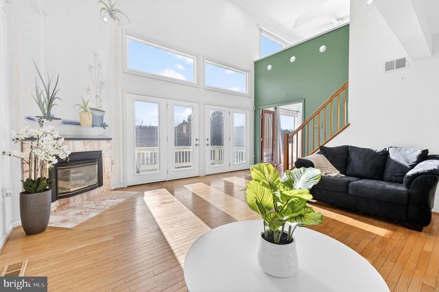 123 PINNACLE POINT DR, Lancaster, PA 17601