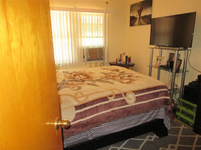 3922 Ely Avenue, Bronx, NY 10466