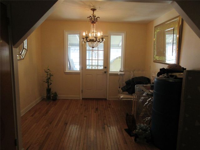 3922 Ely Avenue, Bronx, NY 10466
