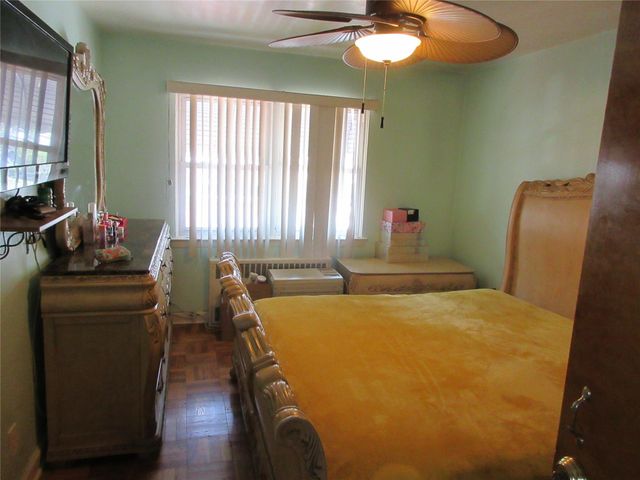 3922 Ely Avenue, Bronx, NY 10466