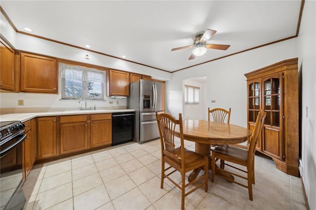 204 LIBERTY, Rostraver, PA 15012