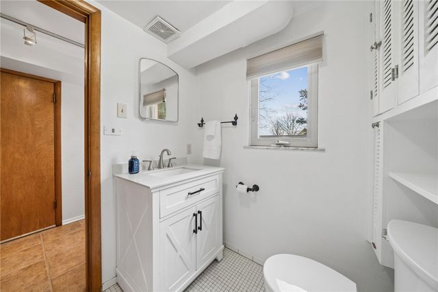 204 LIBERTY, Rostraver, PA 15012