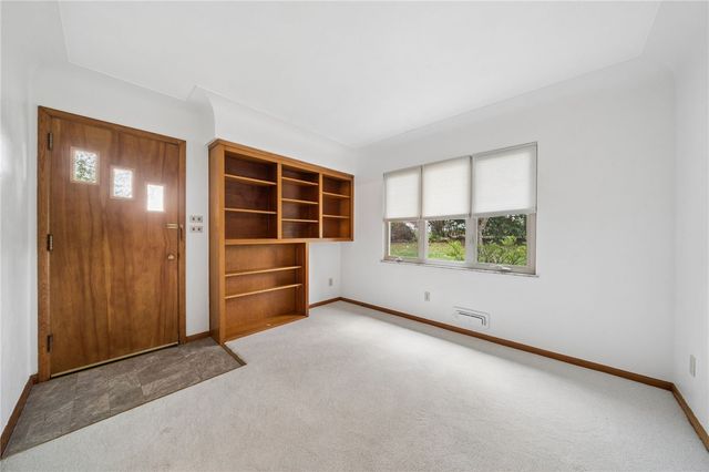 204 LIBERTY, Rostraver, PA 15012