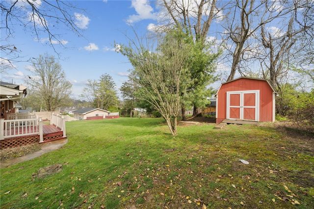 204 LIBERTY, Rostraver, PA 15012