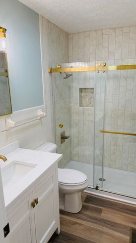 105 Geneva Avenue, Irvine, KY 40336