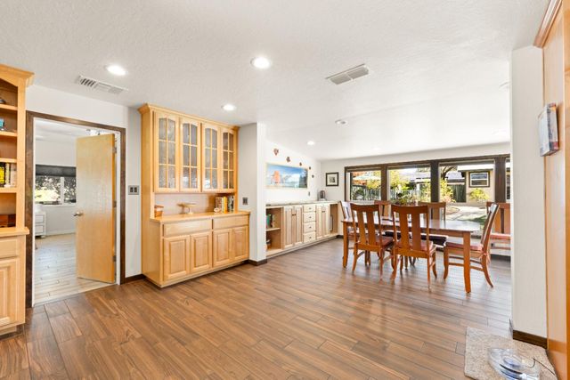 4015 Bonanza Way, Loomis, CA 95650