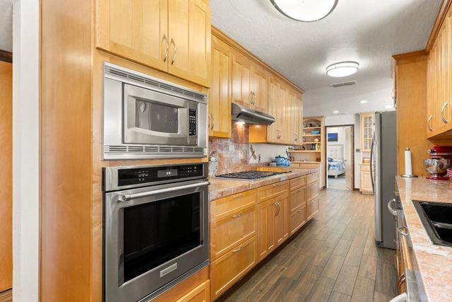 4015 Bonanza Way, Loomis, CA 95650