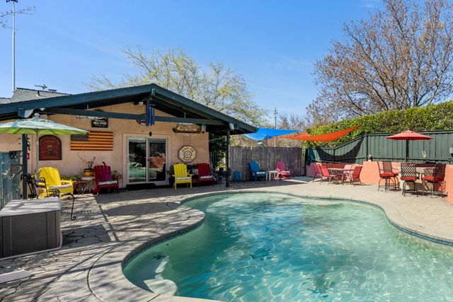 4015 Bonanza Way, Loomis, CA 95650