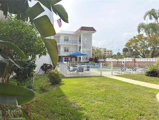 2340 NE 9th Street 210, Fort Lauderdale, FL 33304