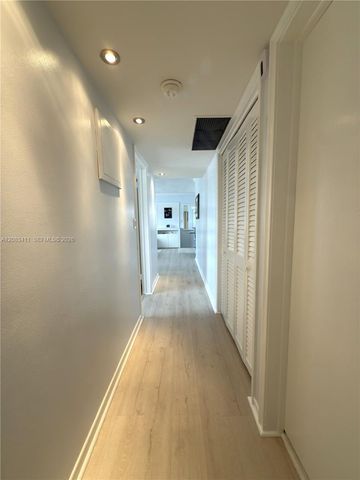 2340 NE 9th Street 210, Fort Lauderdale, FL 33304
