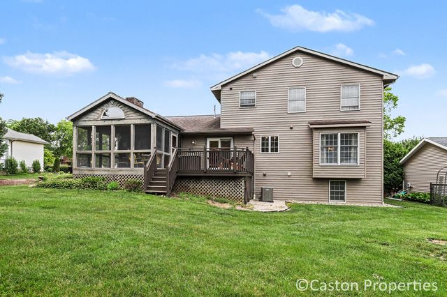 2143 Wolfboro Drive SE, Grand Rapids, MI 49508