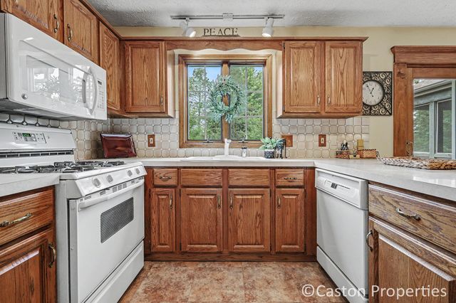 2143 Wolfboro Drive SE, Grand Rapids, MI 49508