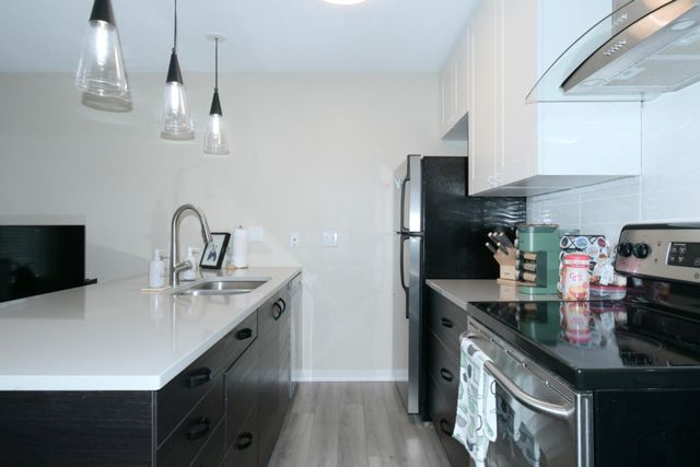 2302 East Side DR 6, Austin, TX 78704