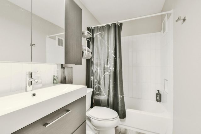 2302 East Side DR 6, Austin, TX 78704