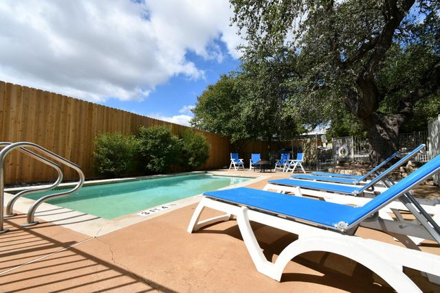 2302 East Side DR 6, Austin, TX 78704